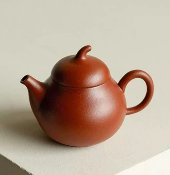 Zisha Teapot Zhu Ni Pear Shape, Semi-Handmade Dahongpao Teapot with Filter for Home Solo Drinking, Small Tea Set Single Pot