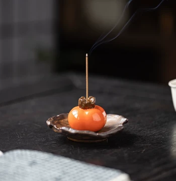 Chinese Creative Ceramic Persimmon Incense Burner for Home Indoor Aromatherapy, Good Fortune Symbol Incense Holder Ornament