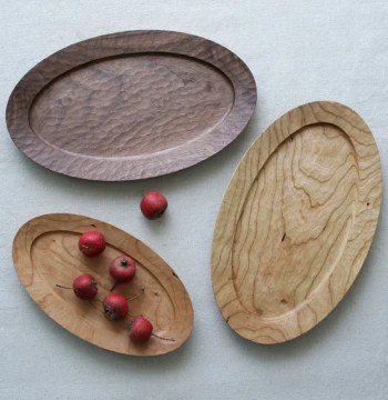 Yumu | Cherry Wood Japanese Handcrafted Solid Wood Tray for Home Baking and Dining, Whole Wood Hand-Carved Tea Tray
