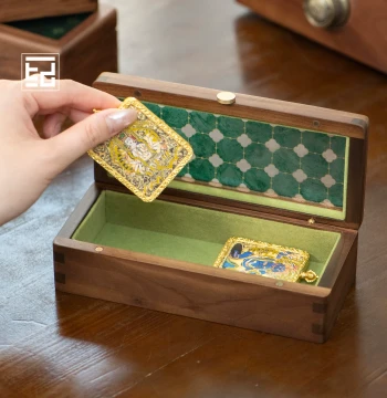 Storage Box for Thangka, Buddha Plaque, Jade Pendant and Wushi Pai, Small Solid Wood Rectangular Protective Case