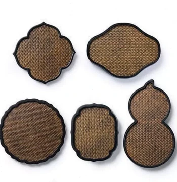 Japanese and Chinese Style Hand-Braided Tea Tray - Dry Brewing Platform with Zen Aesthetic, Bamboo Woven Base for Tea Ceremony and Flower Arrangement
