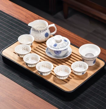 Blue and White Porcelain Linglong Tea Set Home Honeycomb Hollow Complete Ceramic Kung Fu Tea Set Teapot Teacup Gaiwan