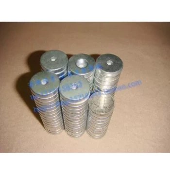 Magnet Magnetic Steel Magnetic Stone Magnetic Square Powerful Magnet Circular Magnet Drilled 25*5--5 (Countersunk)