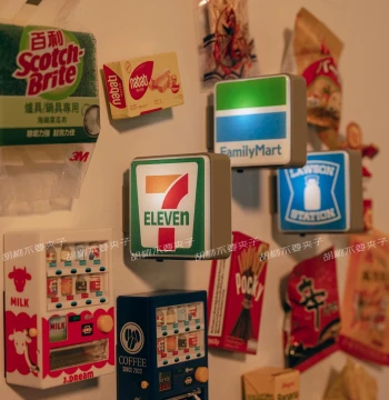 Japan 7-Eleven FamilyMart Lawson Convenience Store Light Sign Fridge Magnet Creative Miniature Snack DIY Magnetic Decoration
