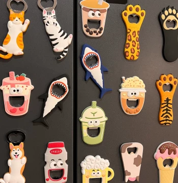 Cute Cartoon Beer Bottle Opener Fridge Magnet Creative Animal Fruit Bottle Opener Decorative Soft Rubber Magnetic Sticker