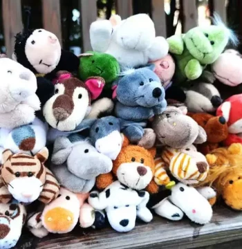 Cute Animal Cartoon Fridge Magnet Plush Decorations Souvenirs Electric Vehicle Pendants Car Ornaments