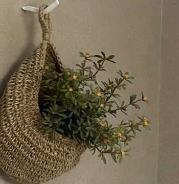 Nordic Ins Style Handmade Cotton Rope Woven Wall Hanging Decor Storage Bag Wall-Mounted Vegetable Storage Fruit Basket Wall Ornament