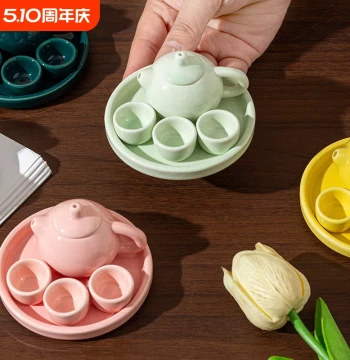 Portable Children's Teapot and Tea Set - Mini Ceramic Pretend Play Brewing Kit for Home Use and Kids' Tea Ceremonies