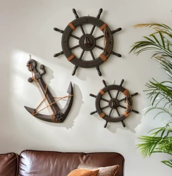 Mediterranean Industrial Style Retro Distressed Wooden Ship Wheel and Anchor Wall Hangings - Decor for Bars, Showrooms, or Kids' Rooms