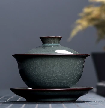 Celadon Sancai Gaiwan Tea Cup Large Longquan Iron Body Ice Crack Handmade Ceramic Brewing Kung Fu Tea Set Single Piece Home Use