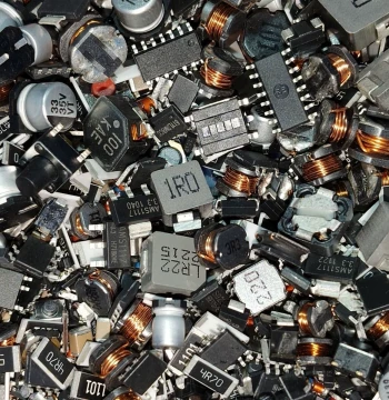 Brand New SMD Electronic Components and Accessories, SMD Capacitors, Resistors, Inductors, ICs, Suitable for Personal Repair and R&D