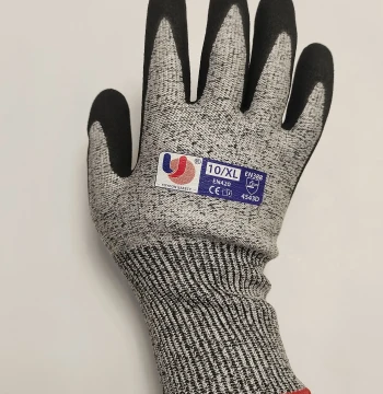 Thickened Level 5 Anti-Impact, Anti-Puncture, Anti-Cut, Anti-Slip Kitchen Vegetable Cutting and Fish Filleting Gloves Model 4543 Cut-Resistant Gloves Special Offer