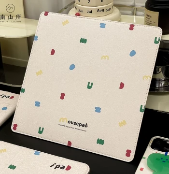 Nanshansuo Cute Mi Original Instagram-Style Minimalist Design Comfortable Waterproof Non-Slip Faux Leather Thin Portable Mouse Pad