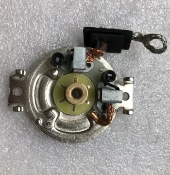 10 Chevrolet 12 Sail 1.2 1.4 1.6 Rongguang BYD F3 F0 Roewe 350 Starter Carbon Brush Holder Assembly