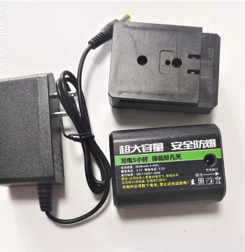 Tile and Wall Layout Laser Level, Infrared Horizontal Instrument, Green/Blue Light Lithium Battery Charger (Dedicated Model)