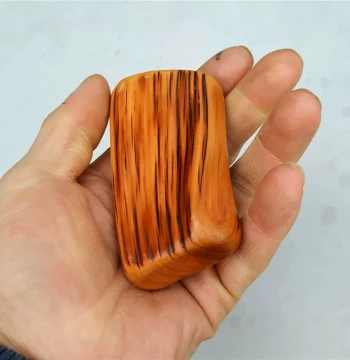 Finished Thuja Sutchuenensis Handheld Piece, Taihang Raw Wood Pen Holder, Aged Black Oil with Milky Fragrance, Natural Root Carving Ornament