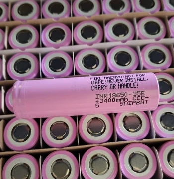 Brand New Domestic Boxed Samsung 18650 35E 3400mAh High Capacity Universal Lithium Battery