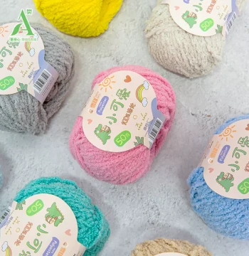 Snowball Cute Yarn Skeins for DIY Crochet Dolls, Bags, Hair Clips, and Cartoon Plush Yarn