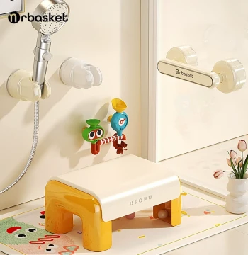 Suction Cup Children's Shower Bracket, No-Drilling, Adjustable and Movable Wall-Mounted Shower Head Fixer, Baby Bath Essential