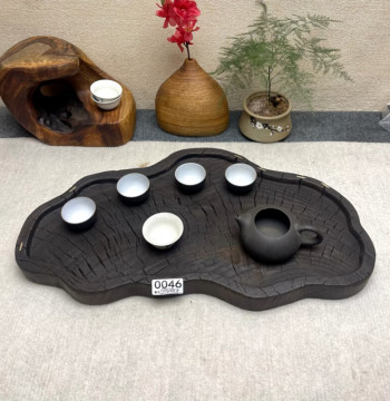 Camphor Wood Solid Wood High-Temperature Carbonized Tea Tray Base, Dry Brewing Table, Tea Plate, Retro Japanese Wabi-Sabi Style for Homestays