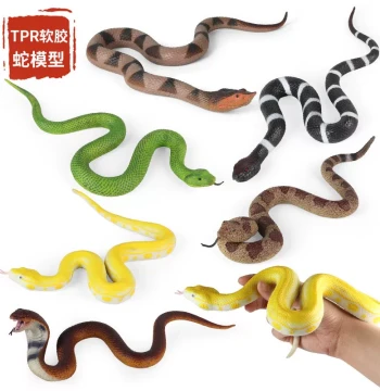 Simulated Animal Model Soft Rubber Cobra, Python, Rattlesnake, Golden Python, Green Snake, Halloween Prank Toy