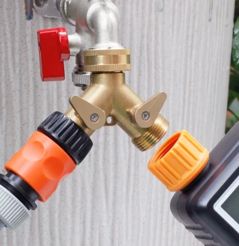 All-Copper Y-Type 1-In 2-Out 1/2" 3/4" Internal/External Thread Two-Way Water Divider with Union Joint Individual Switch Valve
