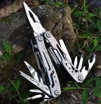 Stainless Steel Multi-function Pliers Outdoor Screwdriver Combination Knife Pliers Folding Portable Compact Multi-purpose Plier Tool