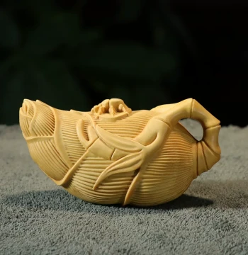 Boxwood Bamboo Shoot Teapot Ornament Contentment Collectible Handheld Piece Men's Wooden Portable Teapot