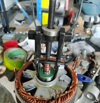 Generator Repair Tool Generator Bearing Puller Electrical Equipment Bearing Removal and Installation Puller Pulley Removal Tool