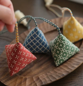 [Buy 3 Get 1 Free] Dragon Boat Festival Beginner Sashiko Embroidery DIY Kit - Zongzi Sachet Materials with Mugwort Filling