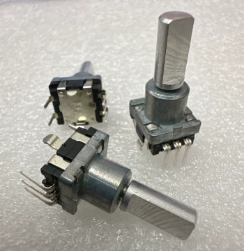 EC11 Digital Potentiometer Encoder for Galanz Microwaves - 5-Pin with Push Button Switch, 20 Detents, 20 Pulses