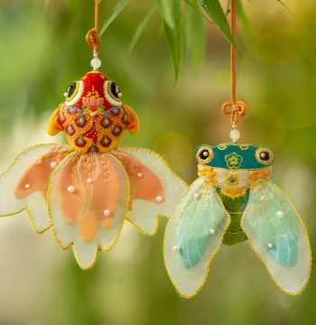 Aka Peace Talisman Hand Embroidery DIY Material Kit Koi Sachet Self-Stitched Incense Pouch Pendant Gift for Best Friends