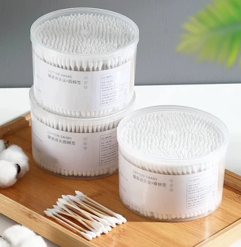Double-Tipped Cotton Swabs for Ear Cleaning and Makeup, Disposable Hygienic Cotton Buds with Wooden Sticks for Home Use