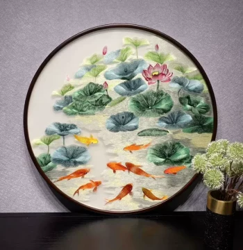 Suzhou Embroidery 80 per Meter Round Framed Finished Decorative Painting, Hanging Art for Entryway, Corridor, Restaurant, Su Embroidery, Xiang Embroidery