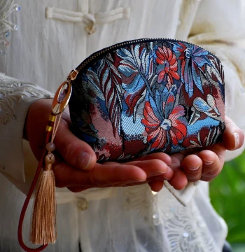Shell Coin Purse - Special Offer Intangible Cultural Heritage Handcraft Experience, Song Brocade Satin Material Kit, New Chinese Style Frame Bag DIY Kit