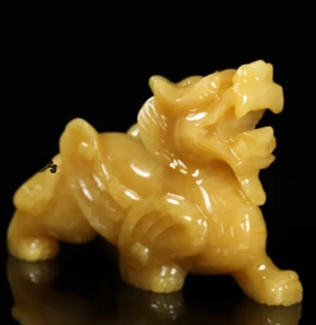 Natural Yellow Jade Pixiu Statue, Large Animal Figurine for Living Room Home Decor, Simple Wealth-Attracting Craft