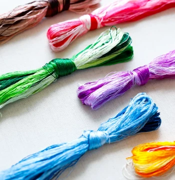 Pure Silk DIY Hand Embroidery Thread, Mulberry Silk Floss for Su Embroidery, Common Color Set of 8 Spools for Velvet and Wrapped Flowers