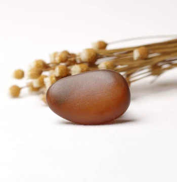 Currently Available Yunxuan Jade Art Authentic Natural Hetian Jade Seed Material with Yellow/Red Qin, Gold-Wrapped Jade Rough Stone/Seed for Play and Bracelets