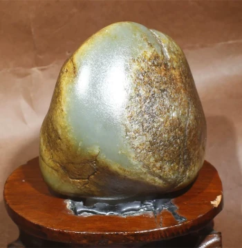 529g Stone-Wrapped Jade Genuine Leather Unique Green Jade Seed Material Raw Stone Ornament Xinjiang Hetian Jade Natural Jade Carving L