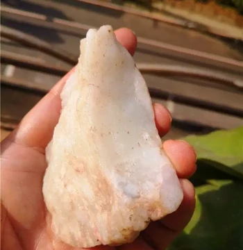 Xinjiang Hetian Jade Gobi Material White Jade Raw Stone