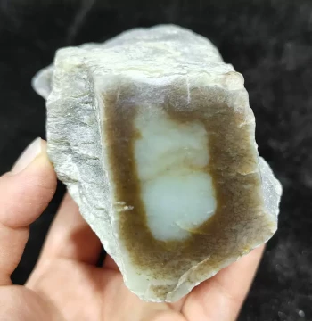 565g Hetian Jade Sugar Green White Jade Mountain Material Raw Stone Cut Block Qiemo Sugar White Distinct Old Material Oily Carving Plaque