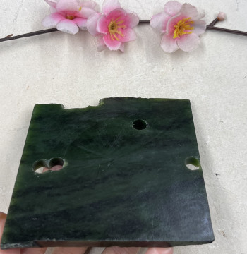 Xinjiang Hetian Jade Jasper Spinach Green Plaque Scraps Jade Material Specimen Material Offcuts Free Shipping 155g