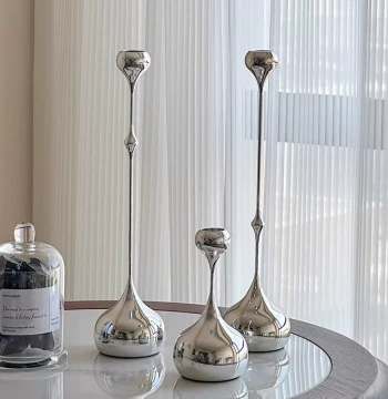 Luxury Metal Water-Drop Shaped Silver Candle Holder for Soft Decoration, Model Room, Home Living Room, Desktop, Dining Room Craft Ornament
