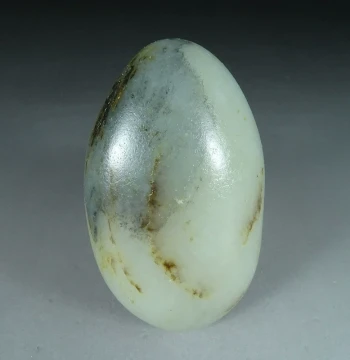 Xinjiang Hetian Jade Seed Material Raw Stone 136g Natural Freeform Original Seed Autumn Pear Skin Blue-and-White Jade Play Piece V14