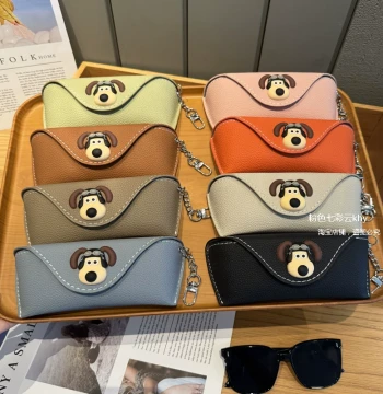 Cartoon Flying Dog Myopia Glasses Case Women's Universal Large Space Portable Hanging Bag Sunglasses Anti-Pressure Storage Bag