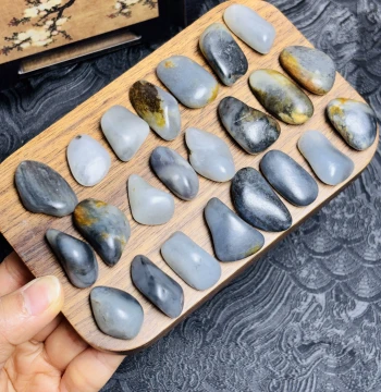 Xinjiang Hetian Jade Blue-and-White Raw Stone Genuine Hetian Jade Seed Material Authentic Skin and Seed Shipped Directly from Xinjiang