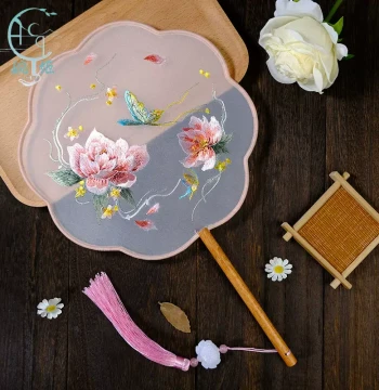 Chinese Style Suzhou Dance Round Fan Double-Sided Embroidery Ancient Style Su Embroidery Hanfu Hefu Qipao Costume Children's Round Fan