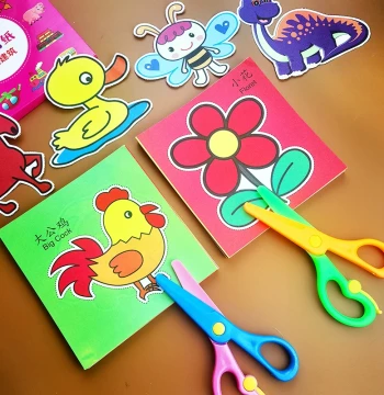 [Free Scissors] Children's Paper Cutting Craft Kit for Kindergarten, Fun DIY Toys and Materials for Babies Aged 2-3