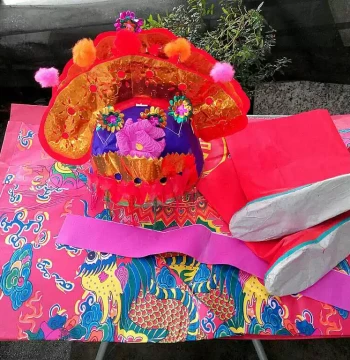 Chaoshan Handmade Moon Lady Robe, Lady Robe, Handmade Floral Crown Lady Robe, Phoenix Robe, Paper Robe for Mid-Autumn Moon Worship