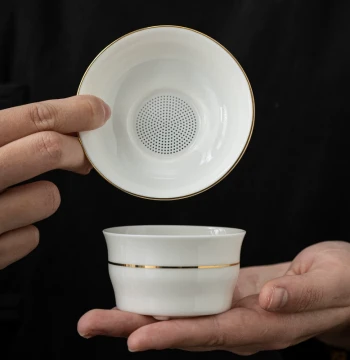 Tranquil Life Mutton Fat White Porcelain Tea Strainer Premium Tea Filter Ceramic Tea Separator for Tea-Water Separation